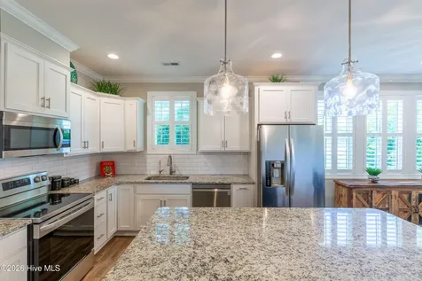 2115 Lennoxville Road Beaufort NC 28516
