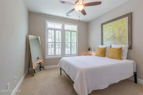 2115 Lennoxville Road Beaufort NC 28516