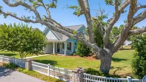 2115 Lennoxville Road Beaufort NC 28516