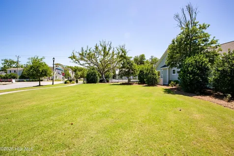 2115 Lennoxville Road Beaufort NC 28516