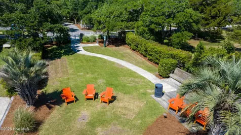 2115 Lennoxville Road Beaufort NC 28516