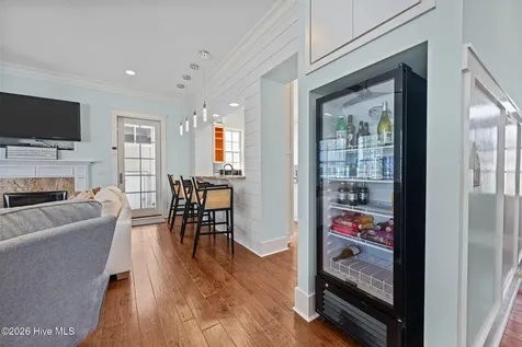 28 Eastcove Way Oriental NC 28571