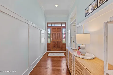 28 Eastcove Way Oriental NC 28571