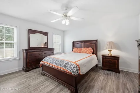 726 E Main Street Winterville NC 28590