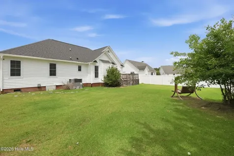 726 E Main Street Winterville NC 28590