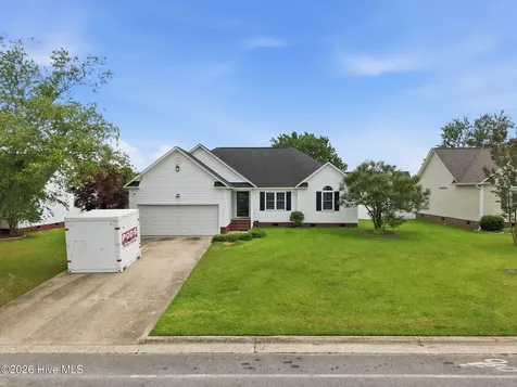726 E Main Street Winterville NC 28590