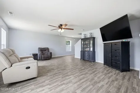 881 Ashbury Lane Ayden NC 28513