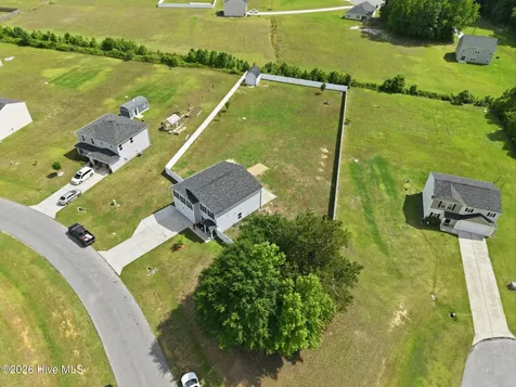 881 Ashbury Lane Ayden NC 28513