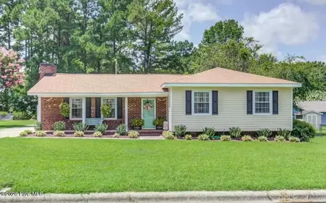 619 Devon Place Zebulon NC 27597