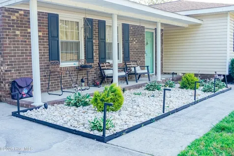 619 Devon Place Zebulon NC 27597