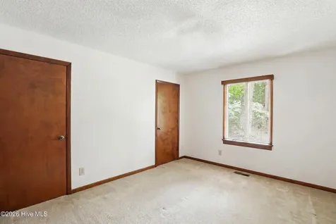 423 E Creekview Drive Hampstead NC 28443