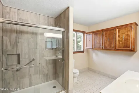 423 E Creekview Drive Hampstead NC 28443