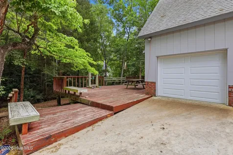 423 E Creekview Drive Hampstead NC 28443