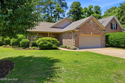 5815 Bentley Gardens Lane Wilmington NC 28409