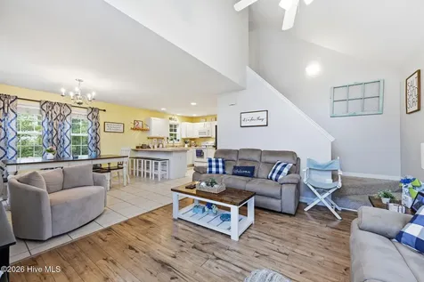 805 Driftwood Drive Hampstead NC 28443