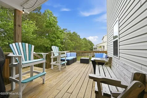 805 Driftwood Drive Hampstead NC 28443