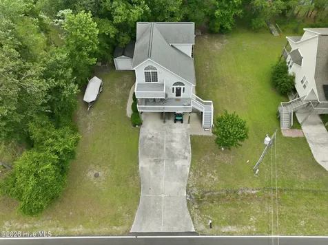 805 Driftwood Drive Hampstead NC 28443