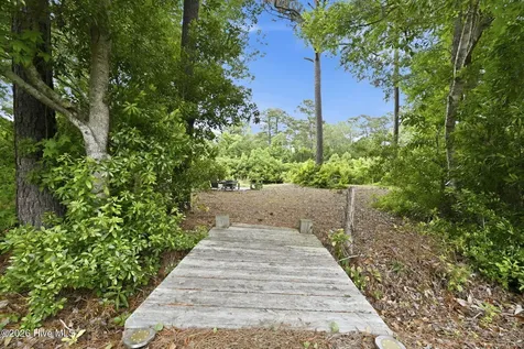 805 Driftwood Drive Hampstead NC 28443