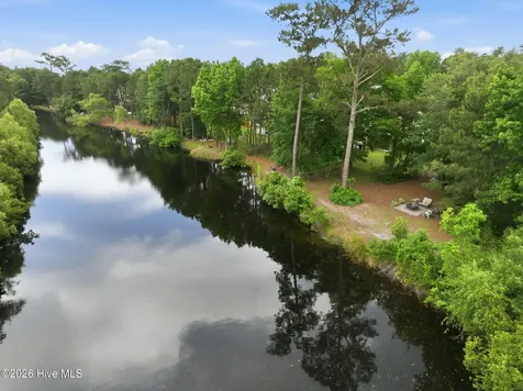 805 Driftwood Drive Hampstead NC 28443