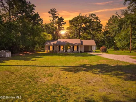 193 Whitley Road Aurora NC 27806