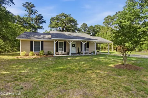 193 Whitley Road Aurora NC 27806