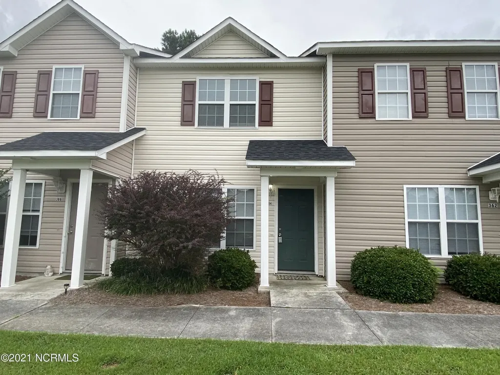 364 Hunting Green Drive Jacksonville NC 28546