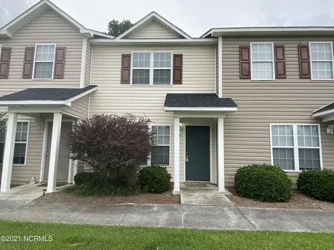 364 Hunting Green Drive Jacksonville NC 28546