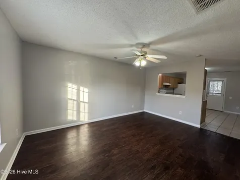 364 Hunting Green Drive Jacksonville NC 28546