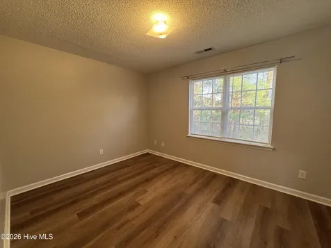 364 Hunting Green Drive Jacksonville NC 28546