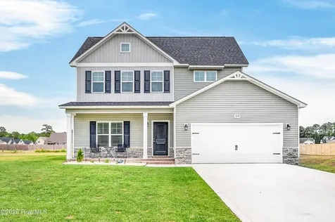 312 Cotton Hill Place Hubert NC 28539