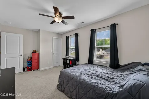312 Cotton Hill Place Hubert NC 28539