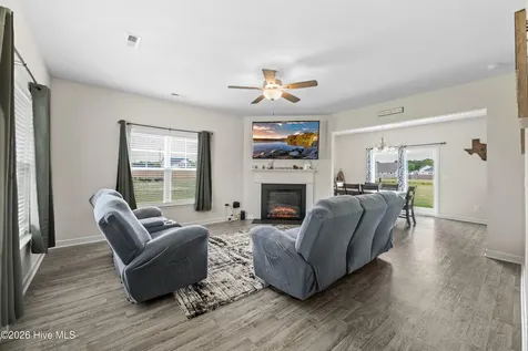 312 Cotton Hill Place Hubert NC 28539