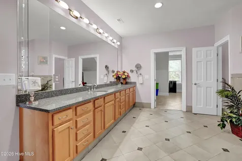 213 Oak Outlook Way N Carolina Beach NC 28428