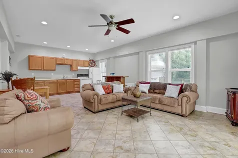213 Oak Outlook Way N Carolina Beach NC 28428