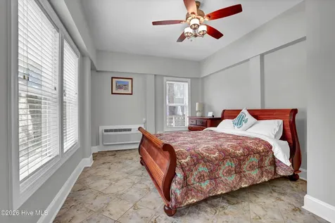 213 Oak Outlook Way N Carolina Beach NC 28428