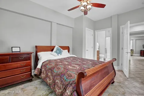 213 Oak Outlook Way N Carolina Beach NC 28428