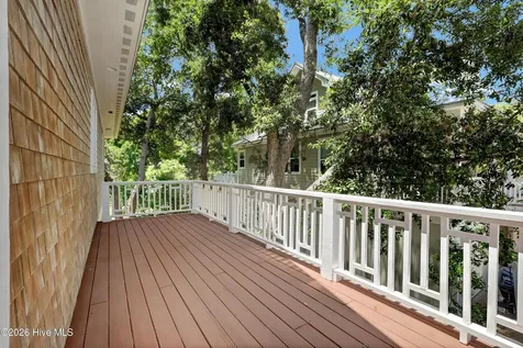 213 Oak Outlook Way N Carolina Beach NC 28428