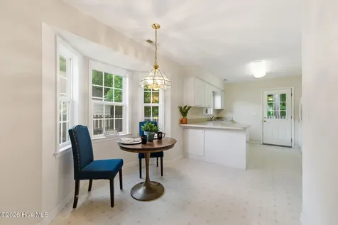 227 Forest Park Drive New Bern NC 28562