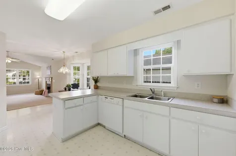 227 Forest Park Drive New Bern NC 28562
