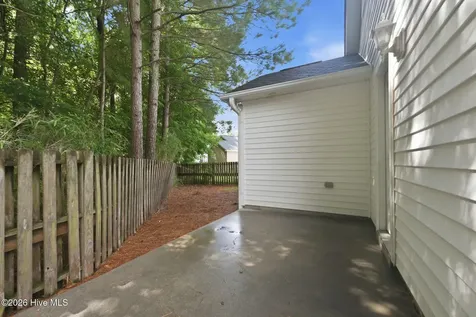 227 Forest Park Drive New Bern NC 28562