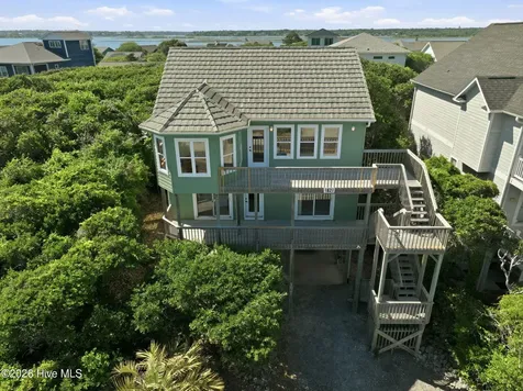 1821 S Shore Drive Surf City NC 28445