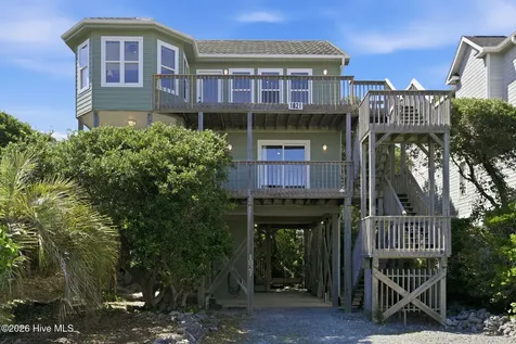 1821 S Shore Drive Surf City NC 28445