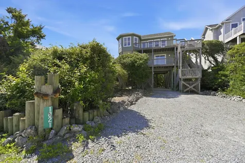 1821 S Shore Drive Surf City NC 28445