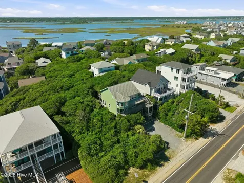 1821 S Shore Drive Surf City NC 28445
