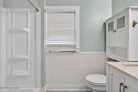 44 Jackson Street Bayboro NC 28515