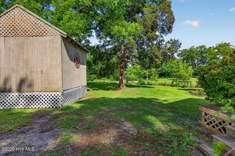 44 Jackson Street Bayboro NC 28515
