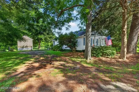 44 Jackson Street Bayboro NC 28515