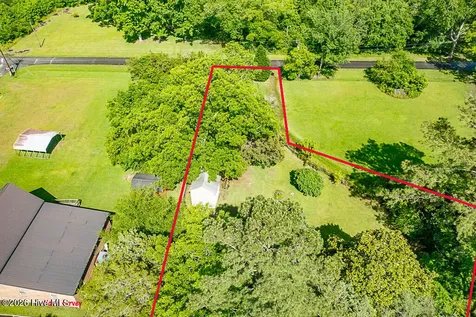 44 Jackson Street Bayboro NC 28515