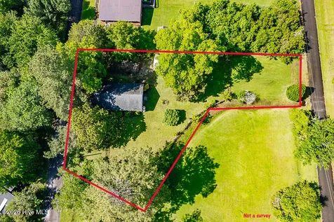 44 Jackson Street Bayboro NC 28515