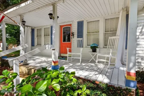 44 Jackson Street Bayboro NC 28515